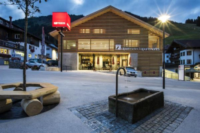 Гостиница alpen select apartments Kleinwalsertal  Миттельберг